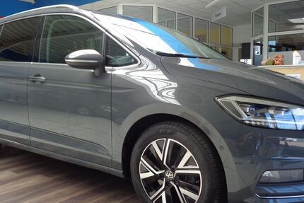 VW Touran 123.495 km 21.990 &euro; Malchow 17213