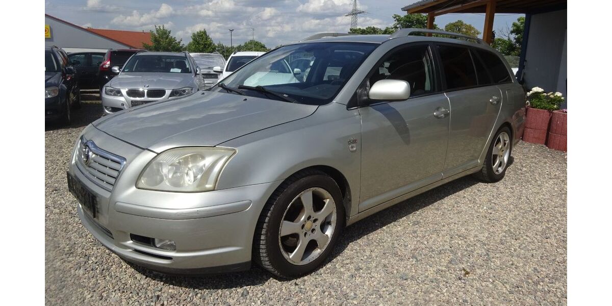 Toyota Avensis 536.046 km 900 &euro; Dresden 01219