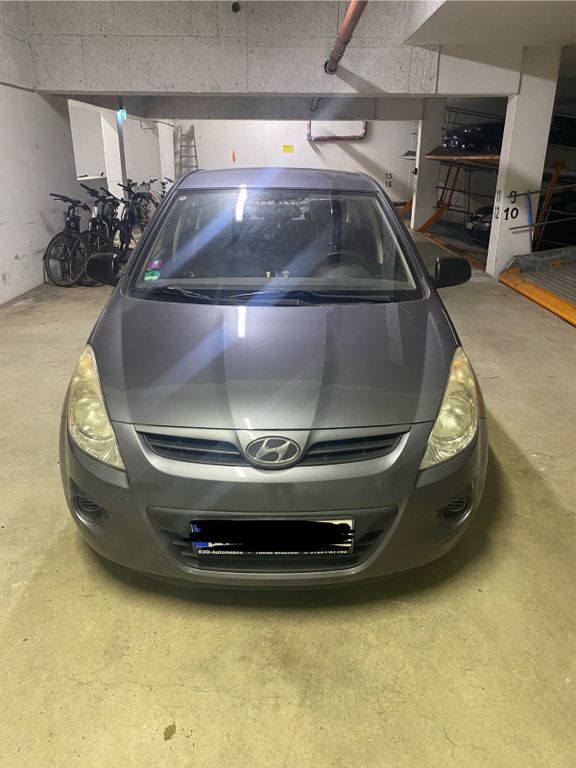 i20