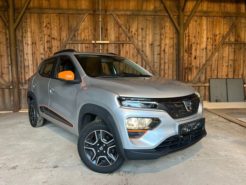 Dacia Spring 33.500 km 9.985 € Grünhain-Beierfeld 08344