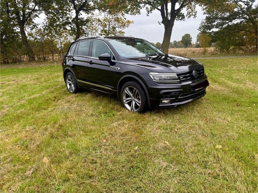 VW Tiguan 98.000 km 25.900 € Stade 21680