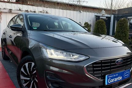 Ford Focus 18.000 km 20.999 &euro; Ichenhausen 89335
