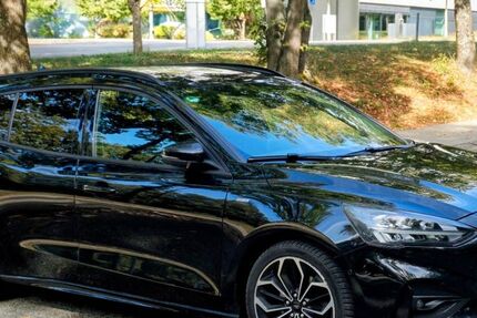 Ford Focus 147.000 km 11.900 &euro; Stuttgart 70567