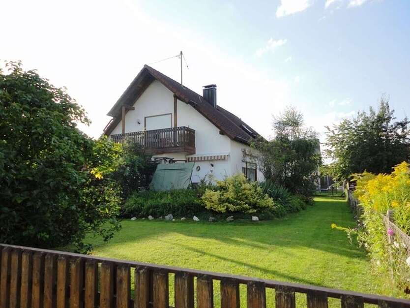 Haus zum Kaufen in Nordendorf 599.000 € 194 m²