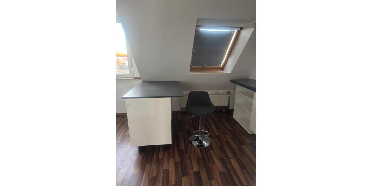 Dachgeschoßwohnung Günzburg - 4 Zimmer, 82 m&sup2;, 770&euro; | Angebot:26708616
