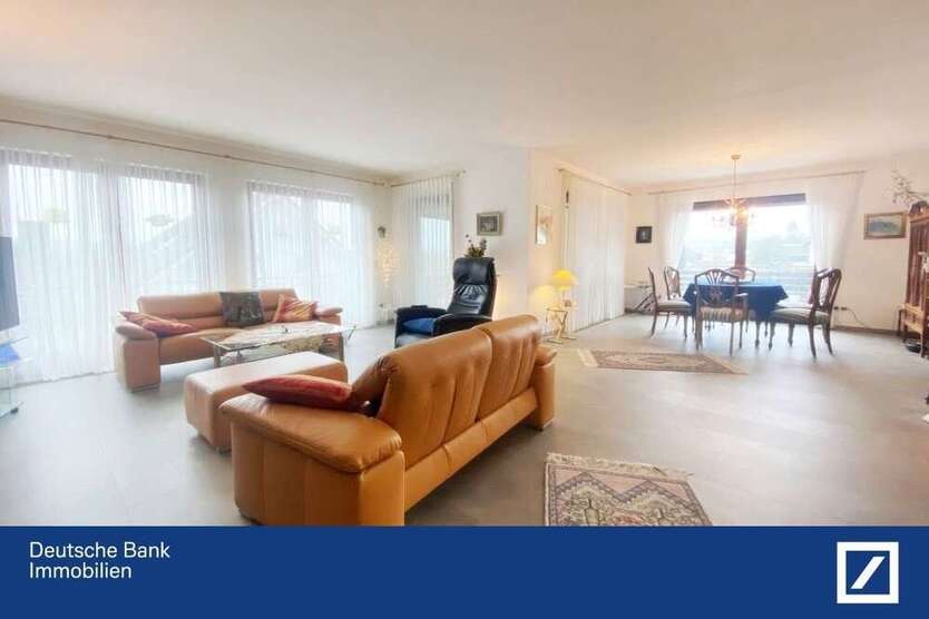 Wohnung zum Kaufen in Usingen 380.000 € 139 m²