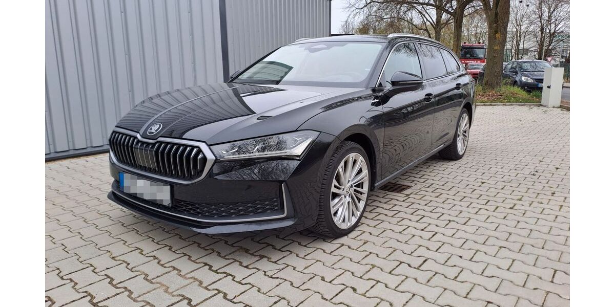 Skoda Superb 68.000 km 36.799 &euro; Erkelenz 41812