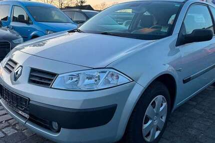 Renault Megane 115.000 km 1.990 &euro; Neu Wulmstorf 21629