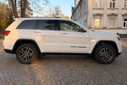 Jeep Grand Cherokee 55.000 km 29.900 &euro; Offenburg- Zunsweier 77656