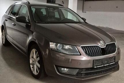 Skoda Octavia 235.970 km 5.599 &euro; Hamburg 22041