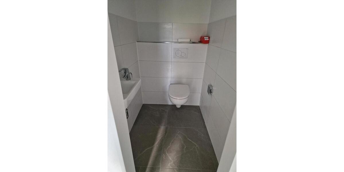Erdgeschoßwohnung Wallenhorst - 4 Zimmer, 145 m&sup2;, 1.100&euro; | Angebot:26276115