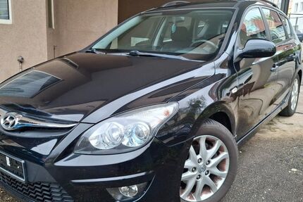 Hyundai i30 132.000 km 3.999 &euro; Stuttgart 70195