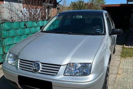 VW Bora 353.462 km 1.650 &euro; Bad Bramstedt 24576