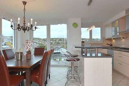 Haus zum Mieten in Stuttgart 2.690 € 126 m² 3.5 zimmer