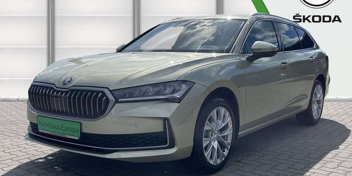 Skoda Superb 10.200 km 35.450 &euro; Berlin 10365