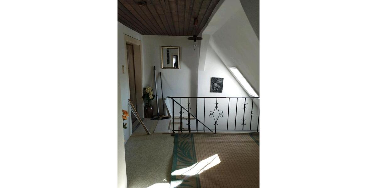 Einfamilienhaus Seubersdorf in der Oberpfalz - 6 Zimmer, 140 m&sup2;, 240.000&euro; | Angebot:26960649