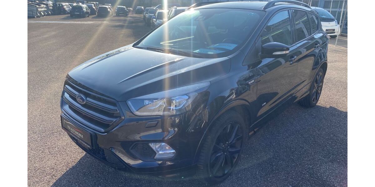 Ford Kuga 83.000 km 18.900 &euro; Markgröningen 71706