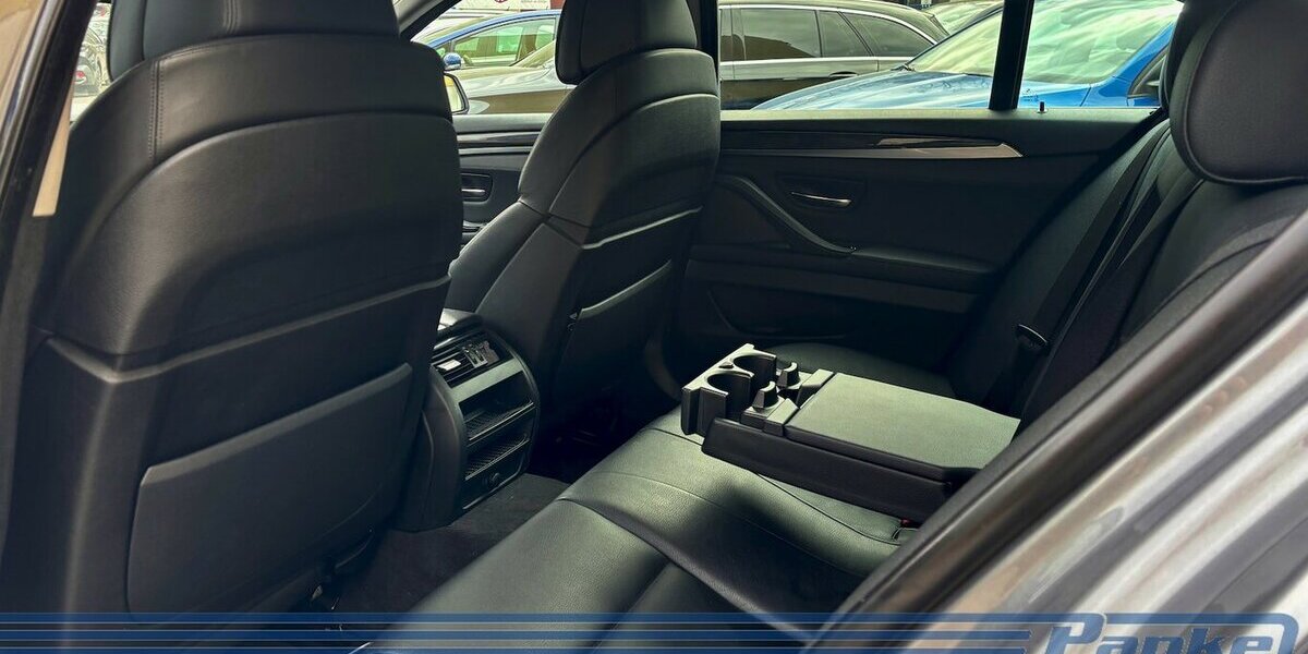 BMW 525 d*Soft-Close*HUD*Navi*R-Cam*Pano/Schieb* 171.096 km 11.990 &euro; Berlin 13187