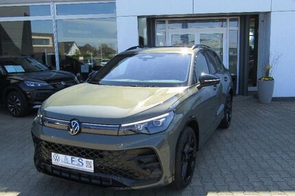VW Tiguan 18.109 km 47.490 &euro; Emmerich am Rhein 46446