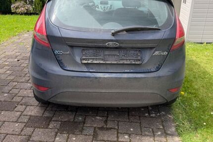 Ford Fiesta 305.000 km 1.900 &euro; Reichshof 51580