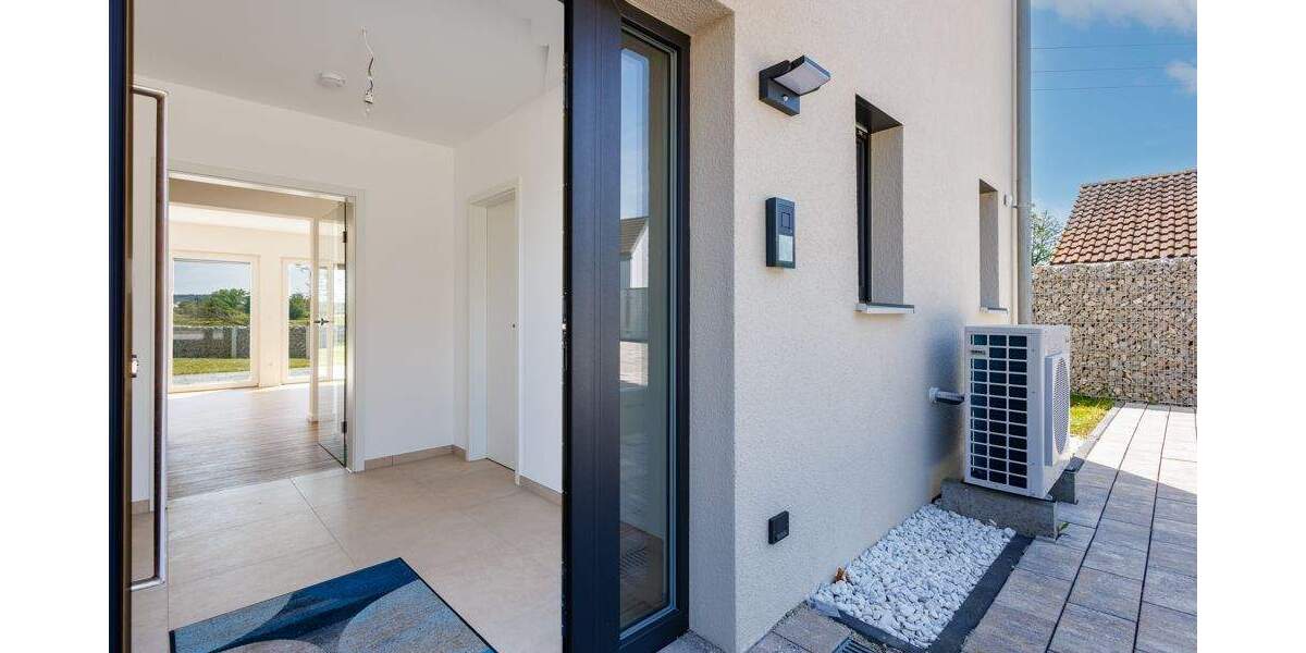 Reihenendhaus Langquaid - 5 Zimmer, 148 m&sup2;, 560.000&euro; | Angebot:24607415