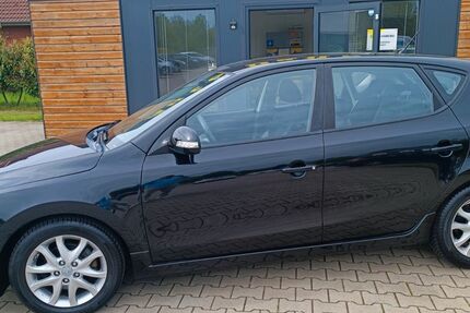 Hyundai i30 111.000 km 6.500 &euro; Moormerland 26802