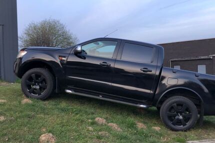 Ford Ranger 156.300 km 11.900 &euro; Kassel 34134