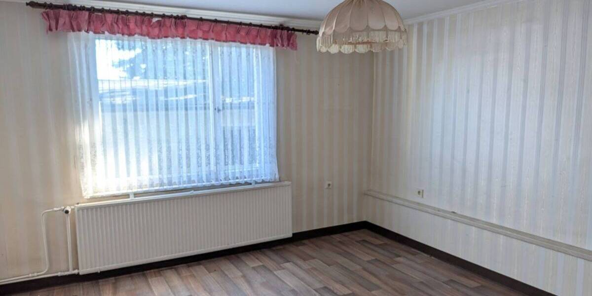 Einfamilienhaus Jessen Klöden - 5 Zimmer, 110 m&sup2;, 48.000&euro; | Angebot:26191024