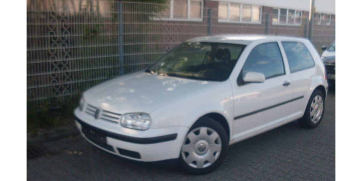 VW Golf 336.000 km 590 &euro; Geldern 47608