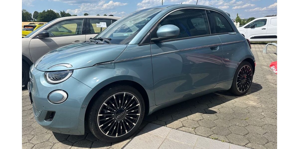 Fiat 500e 55.800 km 15.990 &euro; Augsburg 86179