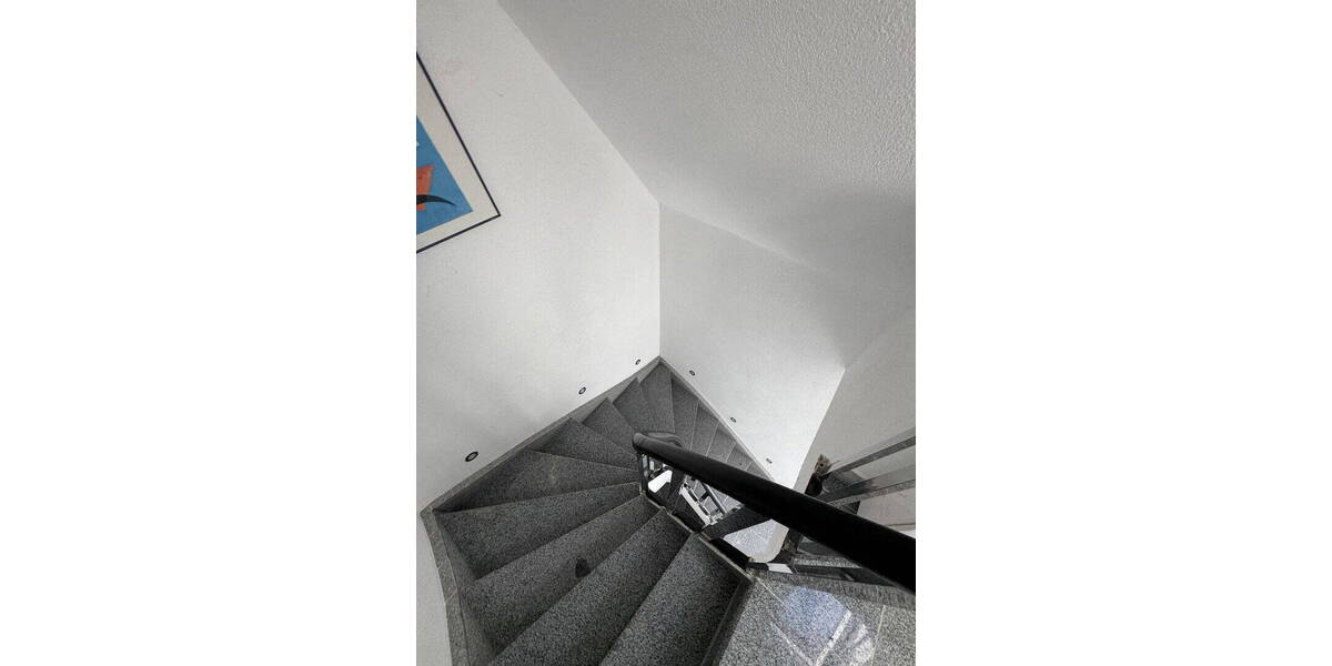 Etagenwohnung Düsseldorf Lohausen - 2 Zimmer, 80 m&sup2;, 1.400&euro; | Angebot:26511662