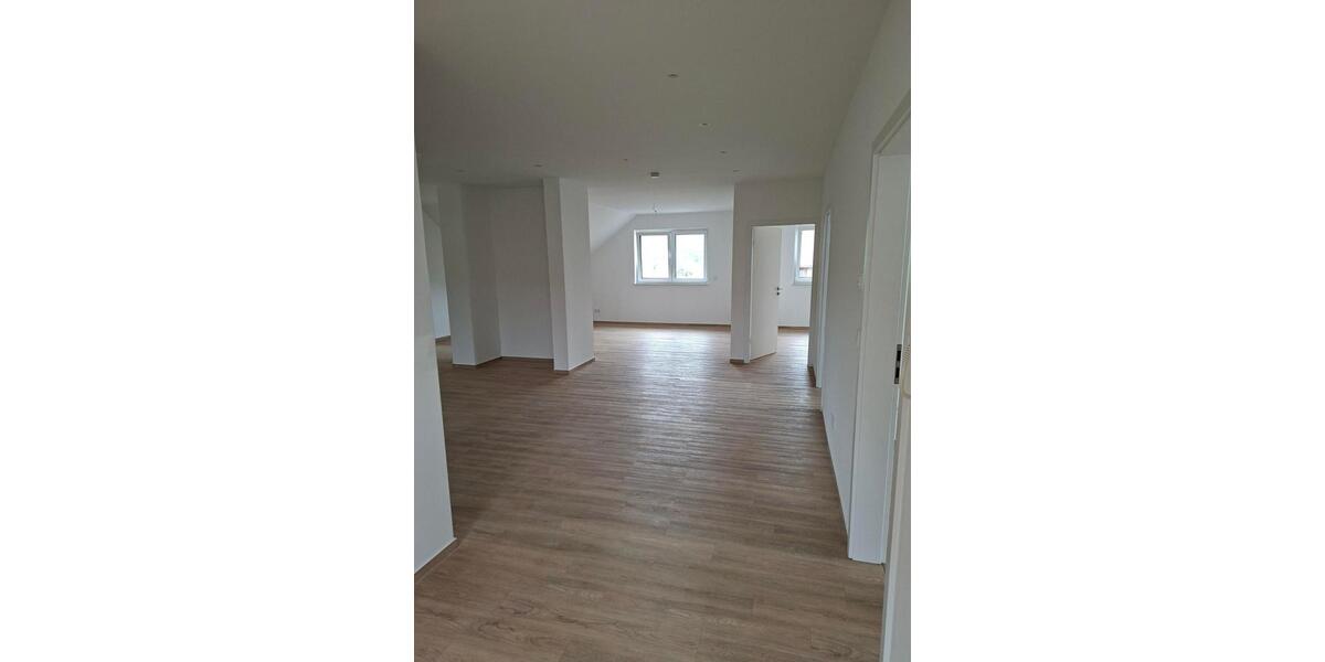 Dachgeschoßwohnung Heilbad Heiligenstadt - 4 Zimmer, 112 m&sup2;, 952&euro; | Angebot:26635145