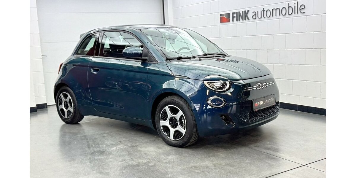 Fiat 500e Action Carplay Android Automatik 1.Hand 26.891 km 13.420 &euro; Lich 35423