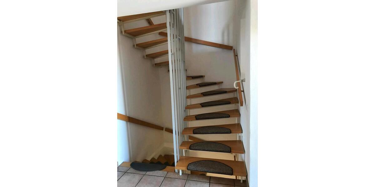 Doppelhaushälfte Lenting - 4 Zimmer, 125 m&sup2;, 1.400&euro; | Angebot:24379533