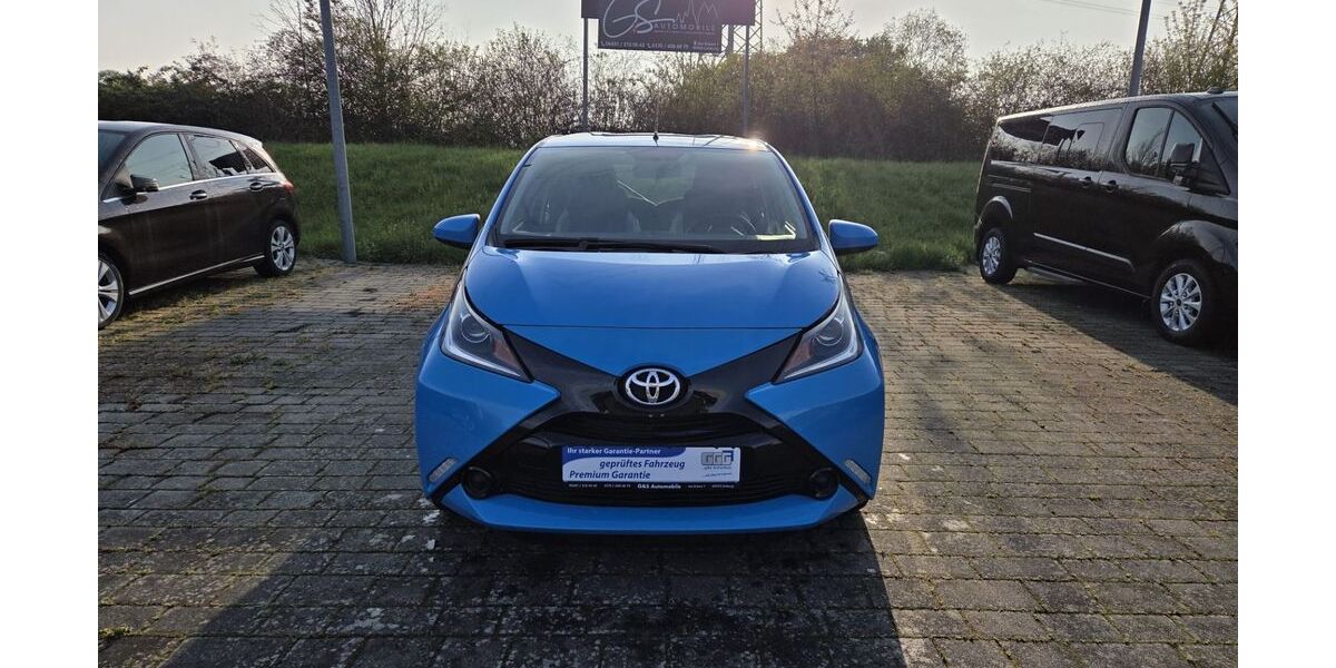 Toyota Aygo (X) 117.407 km 6.990 &euro; Limburg 65553