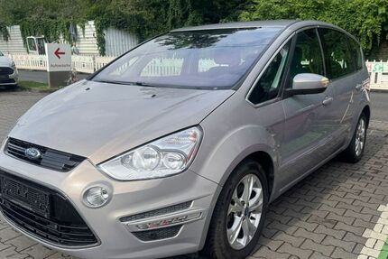 Ford S-Max 224.000 km 6.490 € Bottrop 46238