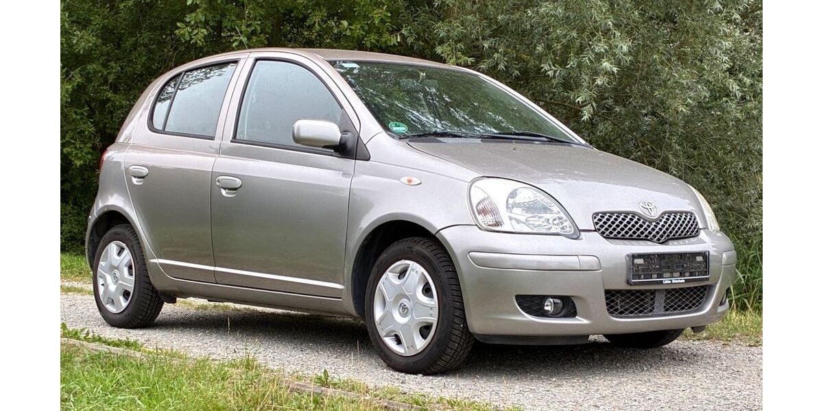 Toyota Yaris 59.000 km 3.390 &euro; Bremen 28197