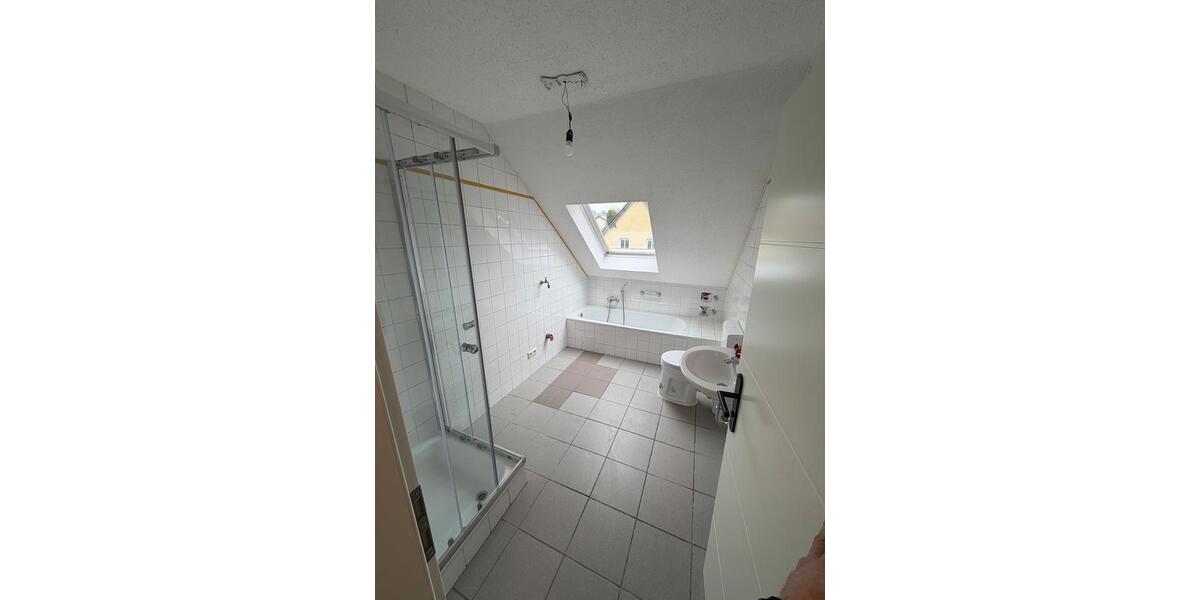 Dachgeschoßwohnung Wadern - 2 Zimmer, 56 m&sup2;, 450&euro; | Angebot:25286023