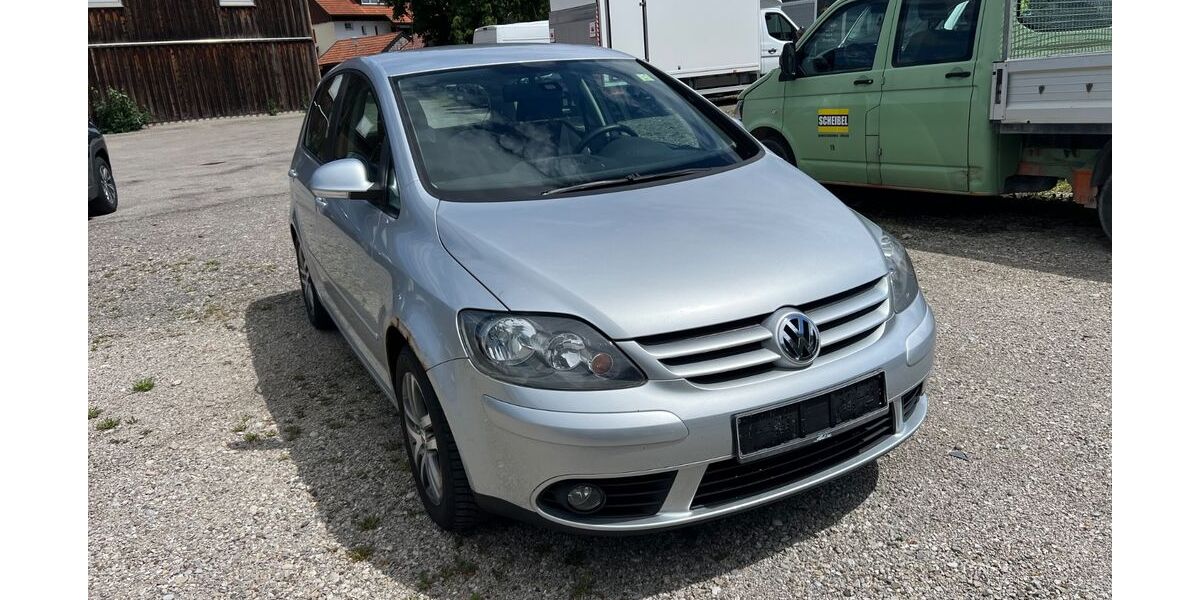 VW Golf 123.872 km 1.300 &euro; Kempten 87439