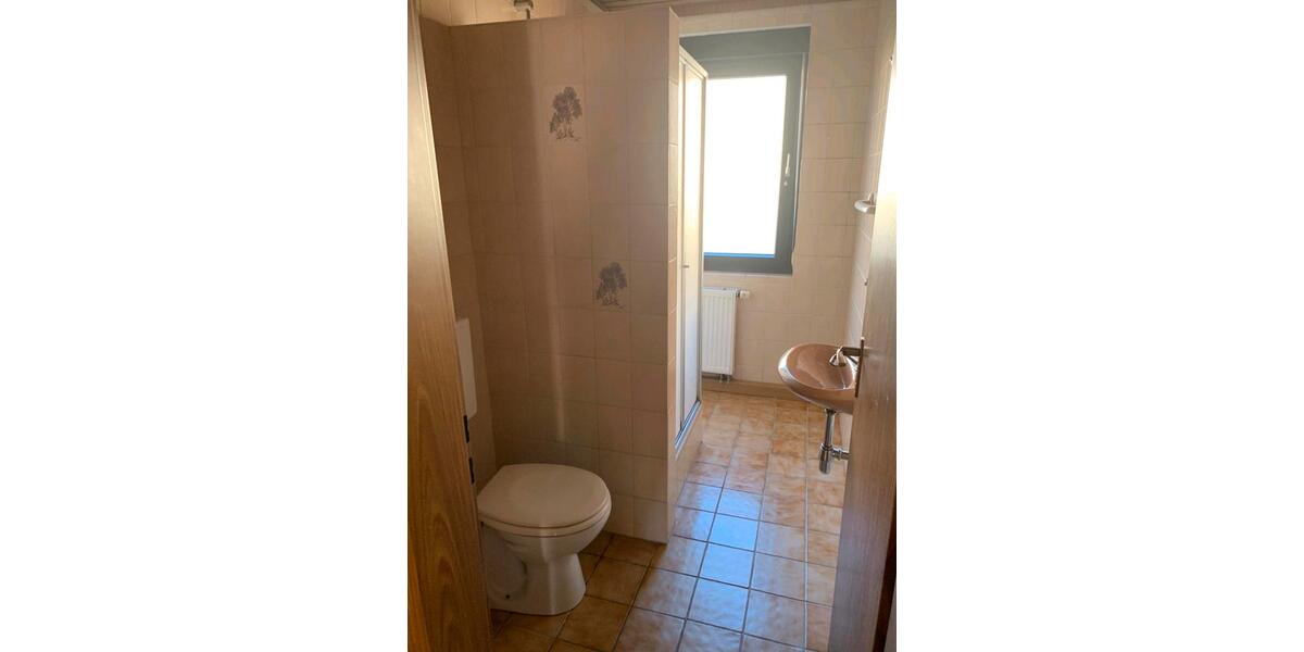 Erdgeschoßwohnung Sulzbach-Rosenberg Rosenberg - 3 Zimmer, 78 m&sup2;, 165.000&euro; | Angebot:26951756