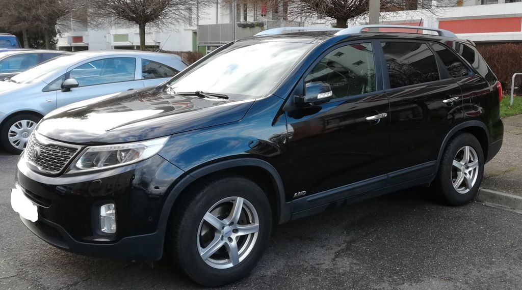 Kia Sorento 218.000 km 9.300 &euro; Leipzig - Nord 04157