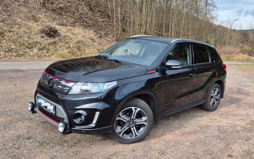 Suzuki Vitara 180.000 km 9.000 € Brotterode 98596