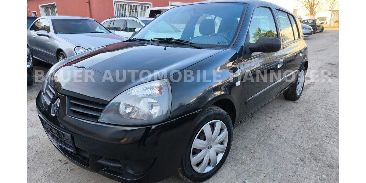 Renault Clio 172.432 km 1.999 &euro; Hannover 30419