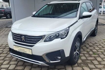 Peugeot 5008 103.850 km 15.490 € Elz 65604