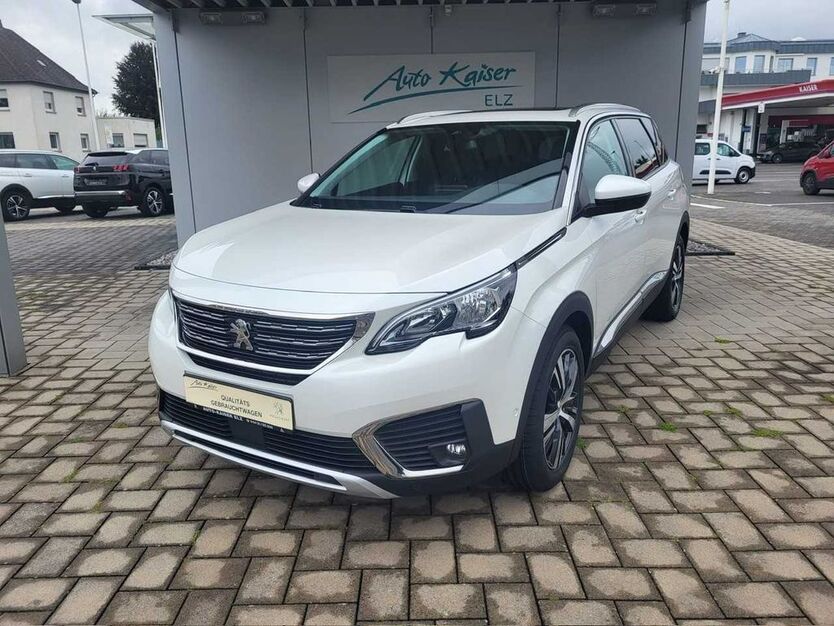 Peugeot 5008 103.850 km 15.490 € Elz 65604