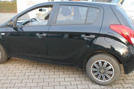 Hyundai i20 112.300 km 4.850 &euro; Bürstadt 68642