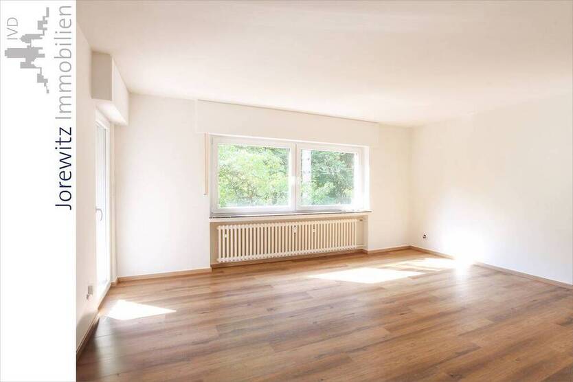 Bielefeld-Senne: Gepflegte und gut aufgeteilte 3 Zimmer-Wohnung mit Balkon