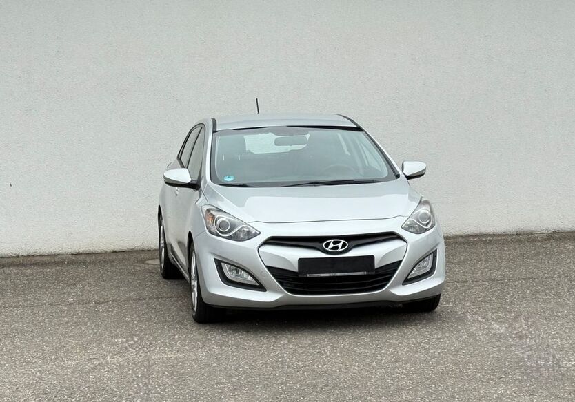 Hyundai i30 135.000 km 5.999 € Kandel 76870