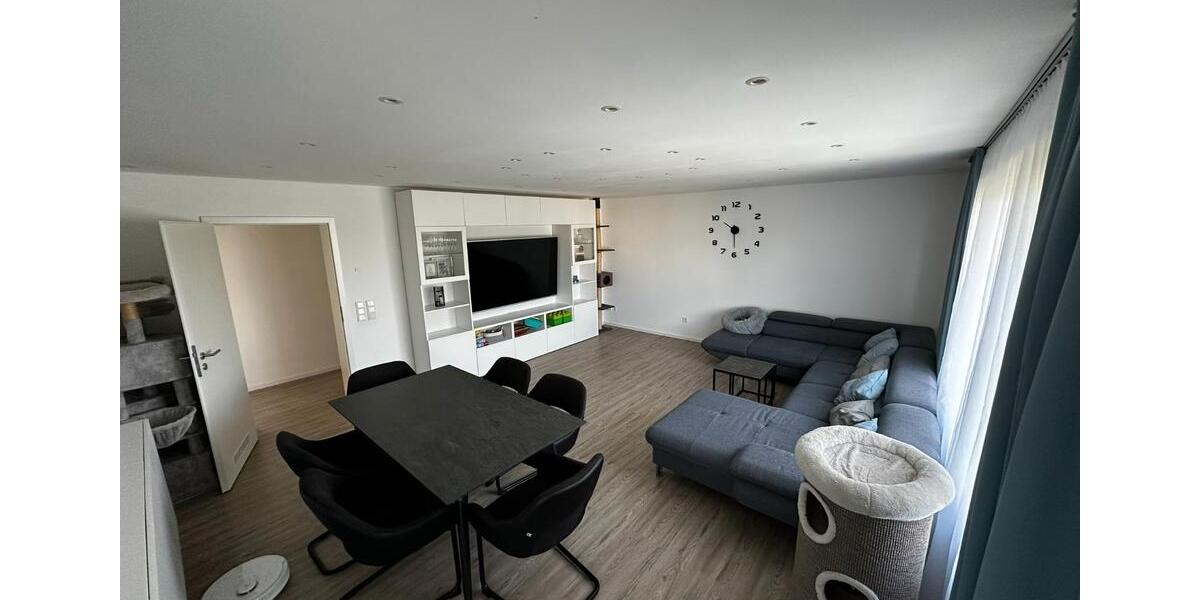 Etagenwohnung Ennigerloh - 4 Zimmer, 105 m&sup2;, 224.000&euro; | Angebot:27042811