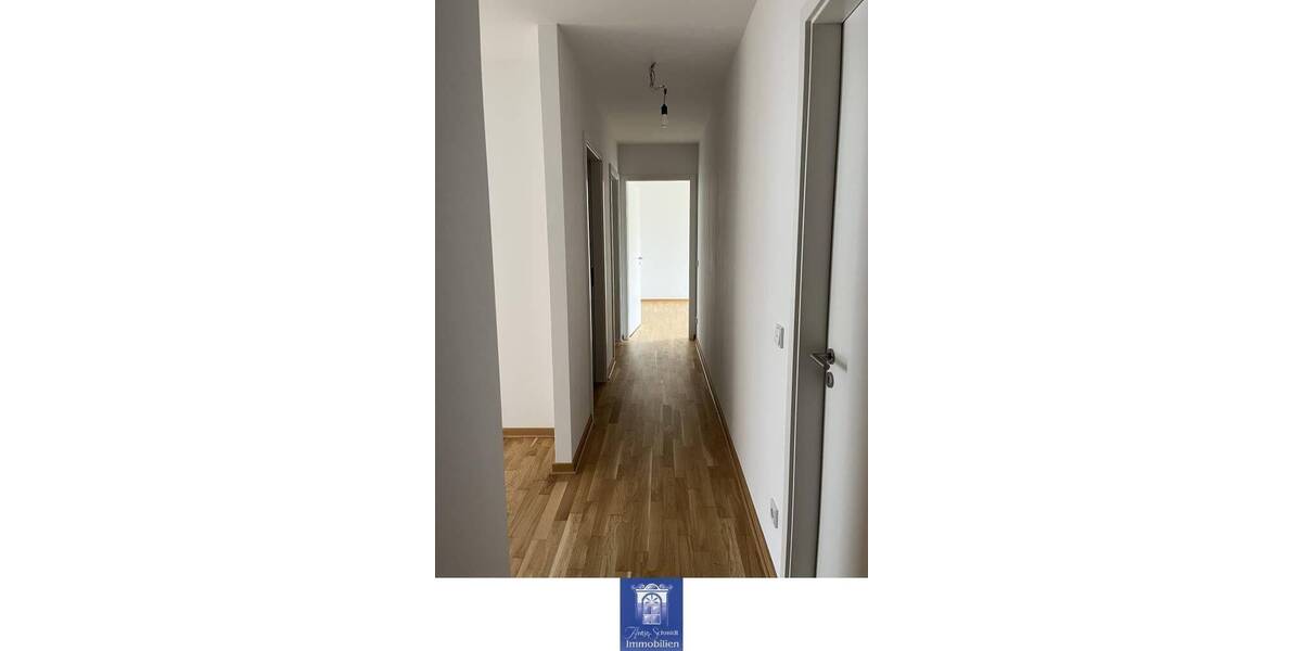 Etagenwohnung Dresden Innere Altstadt - 3 Zimmer, 101 m&sup2;, 1.325&euro; | Angebot:26835564